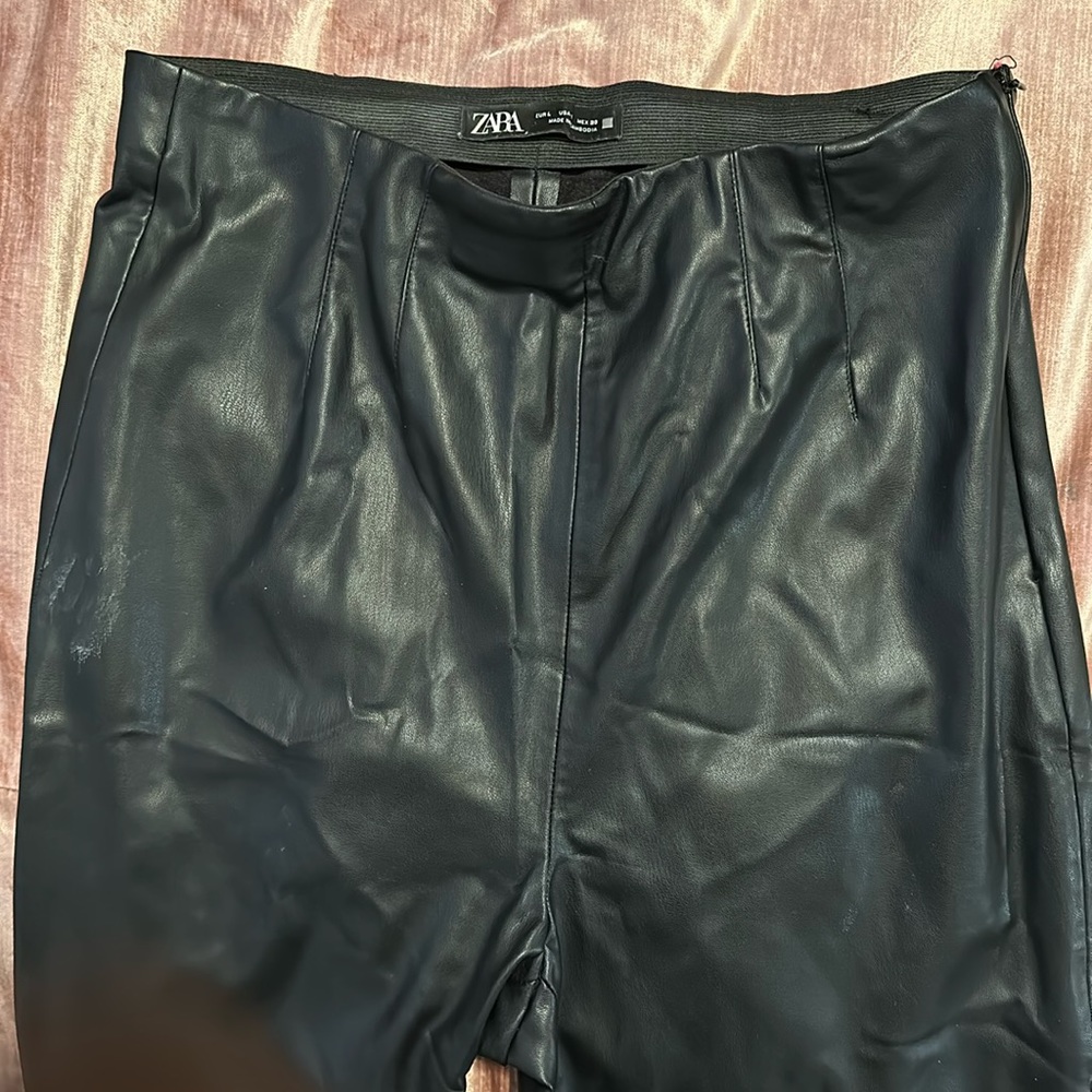 Faux leather zara pants VERY GOOD CONDITION